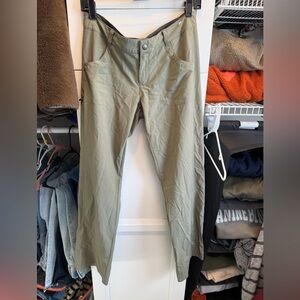 Patagonia Women's Quandary Pants olive size 8